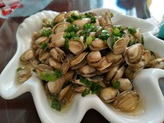 -扒虾小妹儿麻辣海鲜(宏图街店)