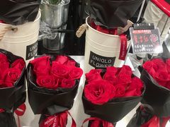 -优衣库(深圳万象天地旗舰店)
