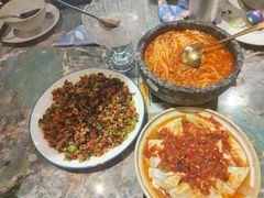 -浩海火燒雲傣家菜(芮欧百货店)