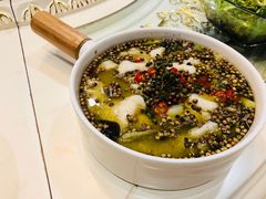 -锦龙国际酒店(天津奥体中心华苑地铁站店)