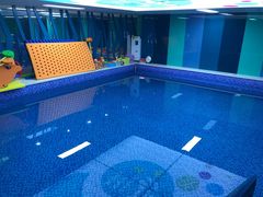 -Swim斯卫姆国际儿童游泳中心(红博中央公园店)