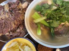 -谢大牛馆·中式卤牛排(老店)