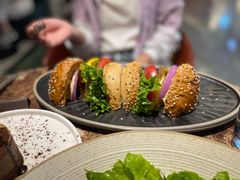 -Let'sBURGERplus·非常创意汉堡(三里屯店)