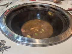 -哈尔滨烧烤·山河村铁锅炖(交大店)