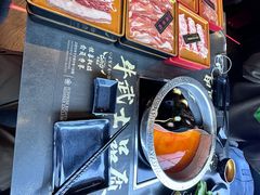 -牛武士寿喜烧·和牛火锅自助(全球首店)