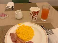 -上海花园饭店