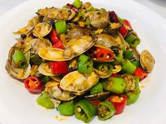 -万龙洲海鲜(大兴绿地缤纷城店)