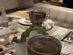 -雍和会海鲜姿造自助(湖东路店)
