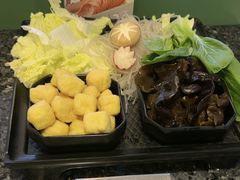-一席地·本地鸡窝·杭帮鸡火锅(萧山银隆百货店)
