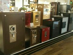 -剪刀石头布家居广场