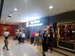 -大头虾越式风味餐厅(光明广场店)
