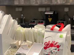 -奈雪的茶(中华广场店)