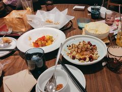 -港丽餐厅(正大店)