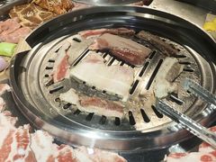 -哈哈碳都·牛肋条无限自助烤肉(宝龙店)