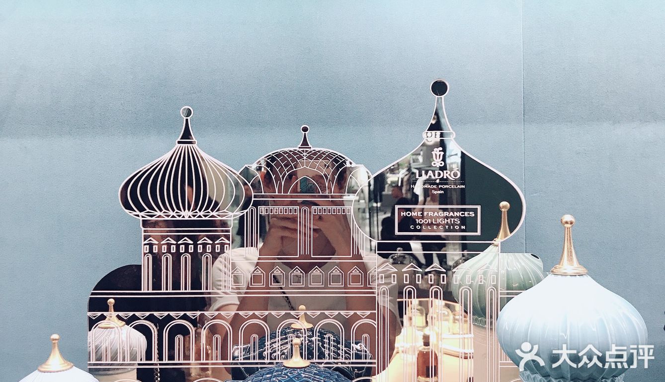 刚在SKP开店的6knows 香氛集成店又在国贸商城