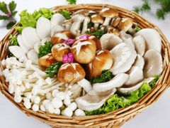 蘑菇拼盘-元盛居(生态大街店)
