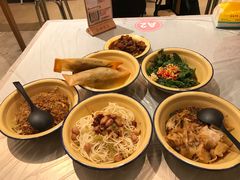 -东排食堂长沙小吃大排档(五一广场店)