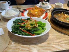 -滋味满屋美食坊(上海街店)