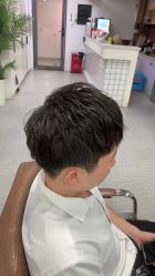 -88潮牌造型烫发·染发