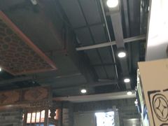 大堂-张氏宽窄巷成都名小吃(茂业百货华强北店)