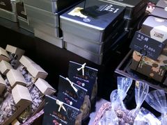 饼干-红跑车(矿大店)