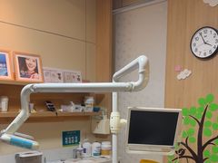 -上海仁爱医院口腔科 · 种植