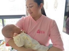 -爱贝尔高端月嫂(母婴护理)