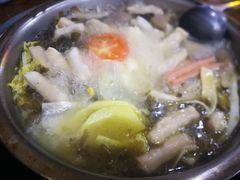 -泸州酸菜豆花火锅川师店