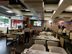 大堂-三头牛·潮汕牛肉生蚝火锅 (夏湾店)