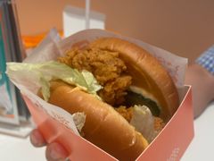 -Popeyes炸鸡·汉堡·奶昔(五角场万达店)