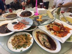 -月圆霖特色农家乐