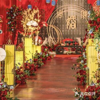 婚礼10—9个月前当我们在众多的酒店中选取比较合适自