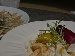 -穹六人间 people 6(岳阳路店)