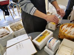 -奈雪的茶(亨特国际广场店)