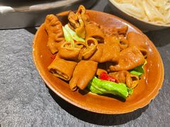 -四小区火锅·巷子里的重庆火锅(花照壁店)