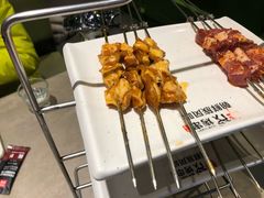 现穿羊肉串-丰茂烤串(建设街店)