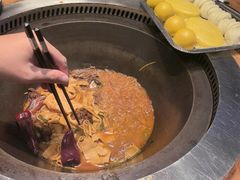 -山河屯铁锅炖·非遗东北菜(南山店)