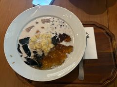 -RUXU入续糖水铺与包(卓悦中心店)