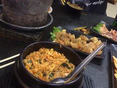石锅拌饭-老地方泥炉烤肉(总店)