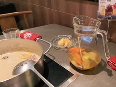 -捞王锅物料理(上海世茂广场店)