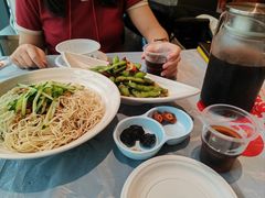 -肥肥虾庄·金牌油焖大虾(东湖欢乐谷店)