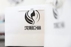 -臣丽纹眉品牌连锁