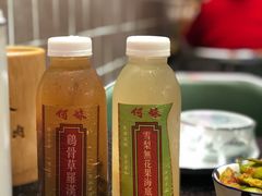 -何妹湿辣牛肉·粤式烧烤砂煲(桂雅路店)