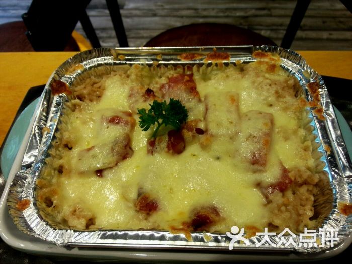 黑椒培根芝士焗饭