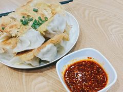 -三好食堂(煎饺·馄饨·肉饼米线·盛世广场店)