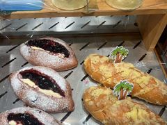 -金元朗(航空新城店)