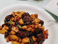 黑蒜梓牛肉粒-沽上民肴·海鲜锅贴·天津菜(福州道鸿正家园店)