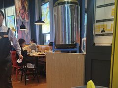 -菲滋BOX(定海凯虹店)