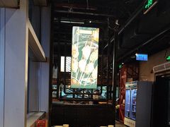 -管氏翅吧(中关村店)