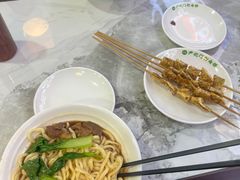 -尹记门钉肉饼(丰台站店)